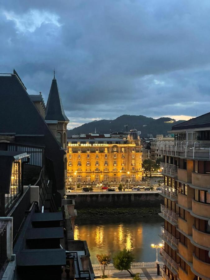 Decor En Gros Con Vistas Al Rio Lägenhet San Sebastián Exteriör bild